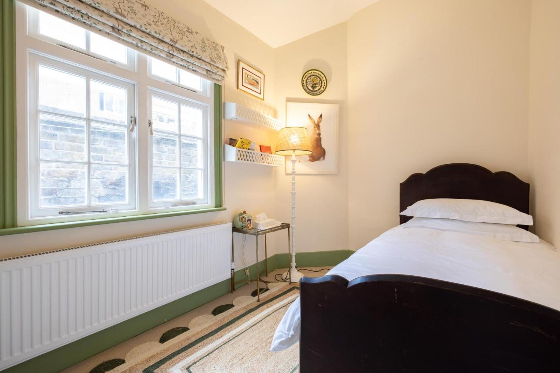 Traditional Treasure - 3 Bedroom By Hyde Park * Londres